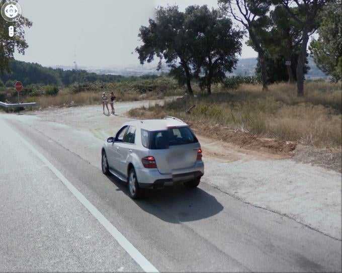 Google Streetview sieht alles – auch private Ausflüge, die man lieber verheimlicht hätte...