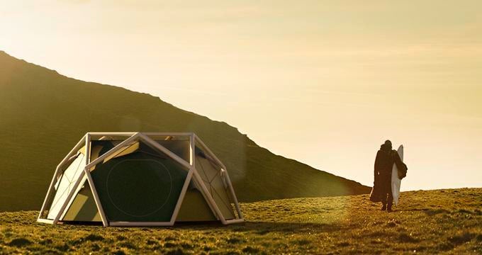 Leicht, einfach aufzubauen und trotzdem stabil: das aufblasbare Campingzelt von Stefan Schulze Dieckhoff und Stefan Clauss (bornintents.com).