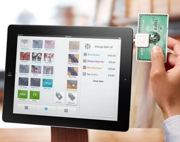 Square Register fungiert als vollwertiger Ersatz der Ladenkasse und ist mit dem iPad kompatibel. Square Register fungiert als vollwertiger Ersatz der Ladenkasse und ist mit dem iPad kompatibel.