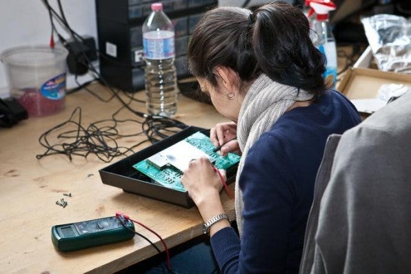 Mit ihrem Know-How verstehen es die Techniker von Konsolenkost, nahezu jede jemals veröffentlichte Konsole zu reparieren. Mit ihrem Know-How verstehen es die Techniker von Konsolenkost, nahezu jede jemals veröffentlichte Konsole zu reparieren.