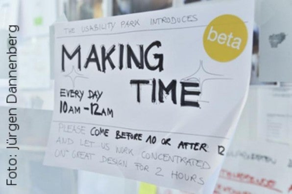 Das Team testet gerade eine tägliche „Making Time“, bei der es heißt: Hochproduktive Arbeitsphase, bitte nicht stören! Das Team testet gerade eine tägliche „Making Time“, bei der es heißt: Hochproduktive Arbeitsphase, bitte nicht stören!
