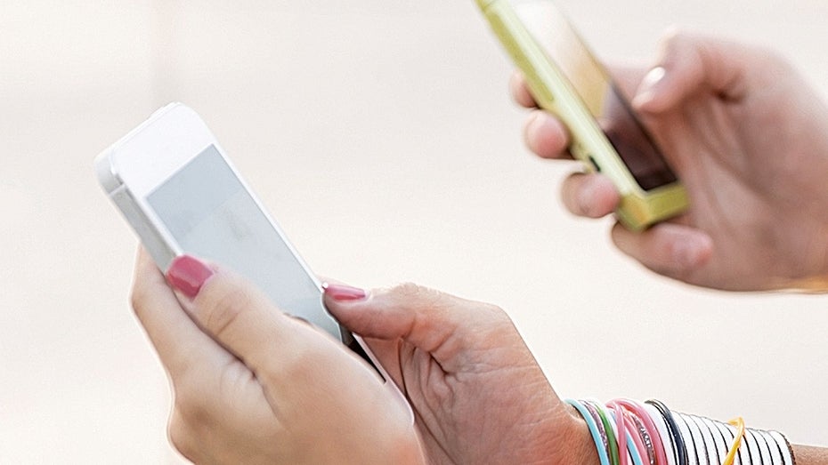Messenger-Marketing: WhatsApp, Snapchat & Co. für die Unternehmenskommunikation Messenger-Marketing: WhatsApp, Snapchat & Co. für die Unternehmenskommunikation