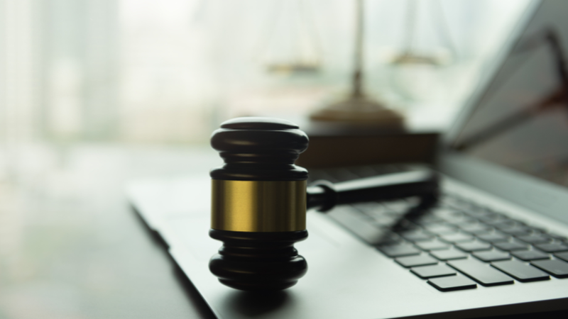 Rechtsservices für Onlinehändler im Überblick