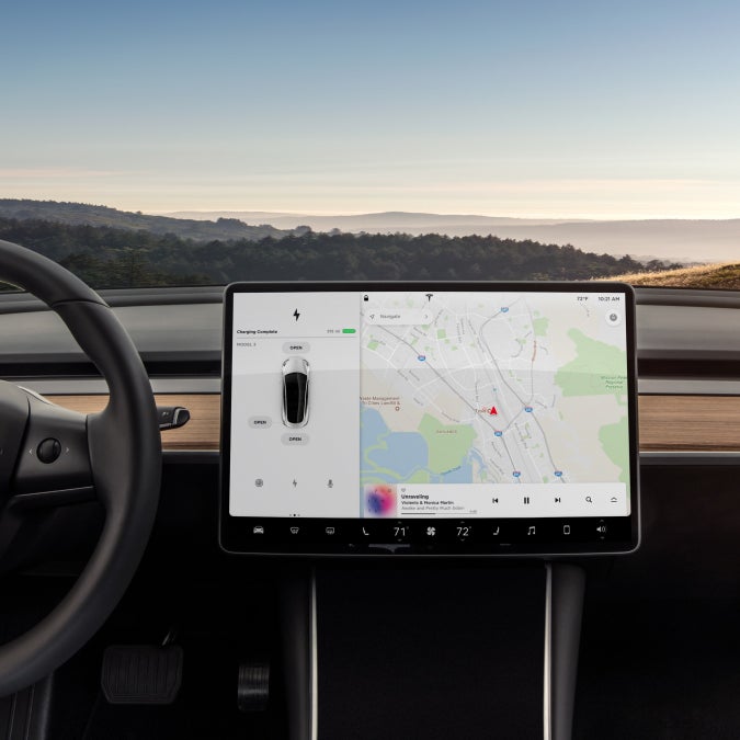 Software eats Spaltmaße: Was Autokäufern wichtig ist – und warum Tesla  liefert