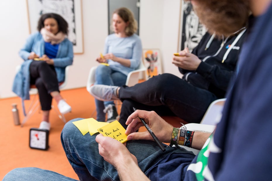 Der Internet-Telefonie-Anbieter Sipgate rühmt sich seiner offenen Unternehmenskultur. Ein absolutes No-Go ist allerdings, weiterzutratschen, was im Feedback-Gespräch gesagt wurde. (Foto: Sipgate)