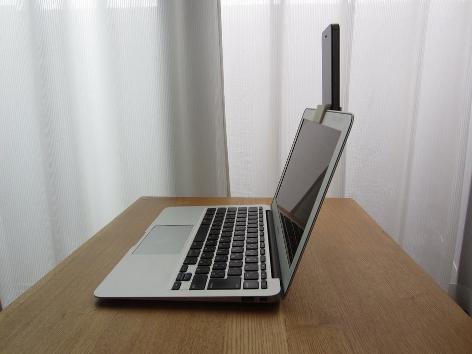 macbook_holder