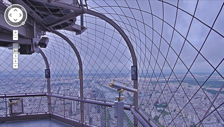 Mit Google StreetView über die Dächer von Paris vom Eiffelturm schauen. (Screenshot: Google StreetView)