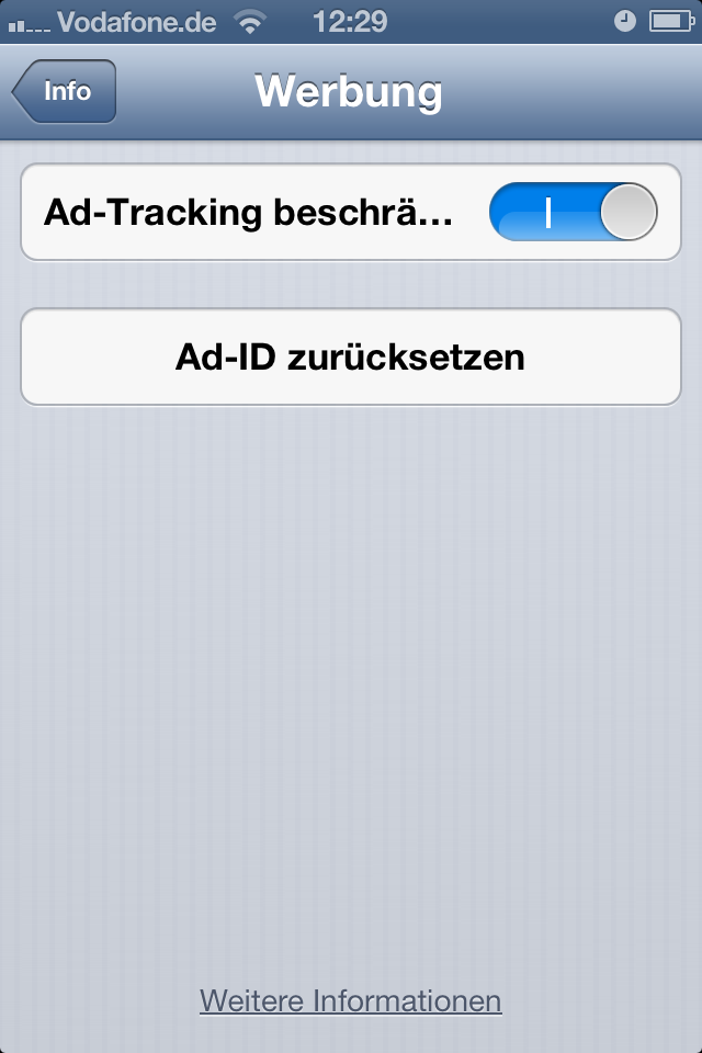 Dark Patterns dienen der geziehlten Verunsicherung des Nutzers. Ad-Tracking deaktiviert man auf dem iPhone durch Aktivieren des Schiebereglers.