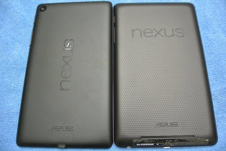 Der Nexus-Schrifzug auf der Rückseite ist beim neuen Modell horizontal angebracht. Das deutet darauf hin, dass Google den Landscape-Modus forcieren will. (Bildquelle: reddit)