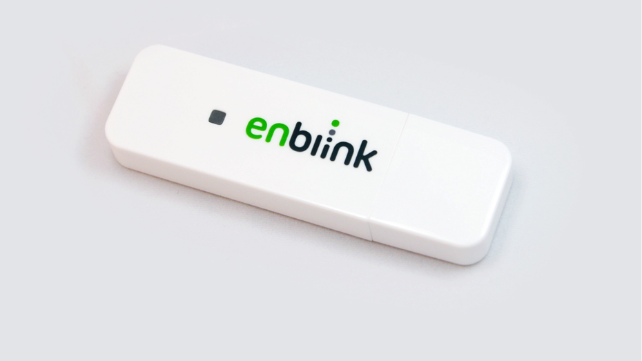 „Es werde Licht!“ – Mit dem Enblink-Dongle steuerst du dein Zuhause per Sprachbefehl