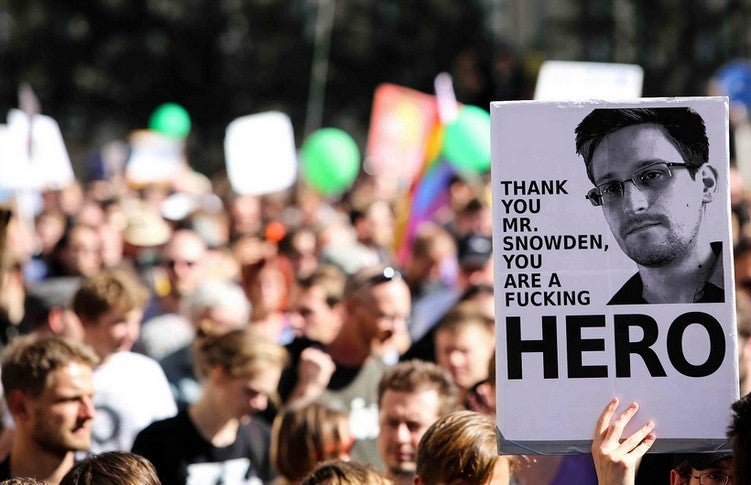 Edward Snowden hat die kritikwürdigen Methoden der Überwachung durch NSA, GCHQ und BND veröffentlicht. (Foto: Flickr-PM Cheung / CC BY 2.0)