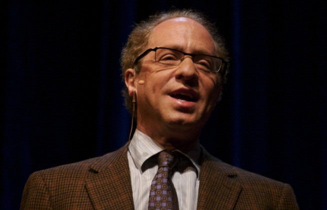 Ray Kurzweil ist US-amerikanischer Autor, Erfinder, Futurist und „Director of Engineering“ bei Google. (Bild: Flickr-null0 / CC-BY-2.0)