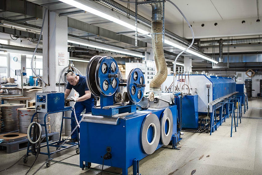 Die Feintechnik-Fabrik in Eisfeld: Ein US-Startup legte 100 Millionen US-Dollar auf den Tisch. (Foto: Harry's)