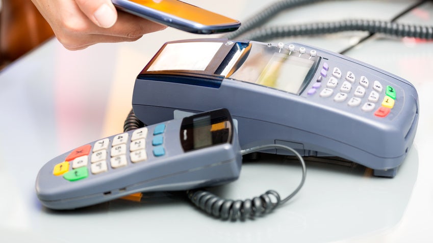 Mobile Payment. (Foto: © Artur Marciniec – Fotolia.com) Drum prüfe, wer sich ewig bindet: Datenschutz im Mobile Payment