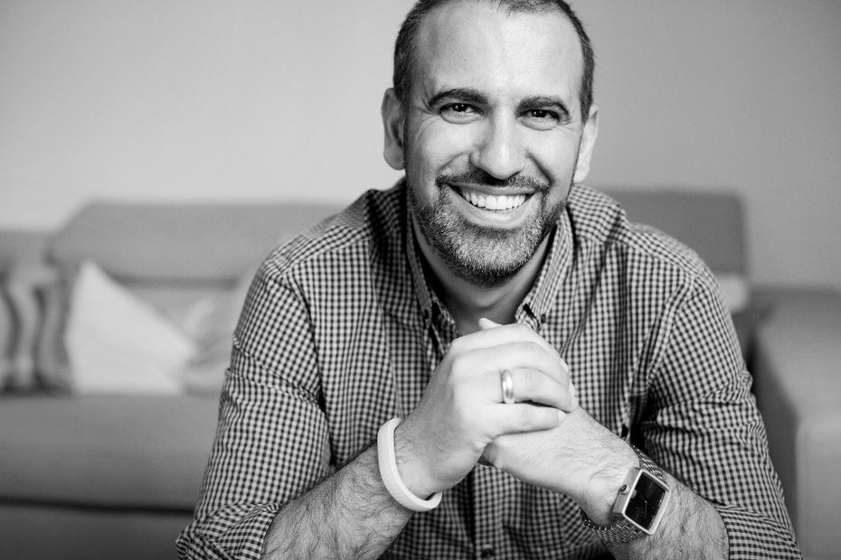 Ibrahim Evsan ist Unternehmer, Blogger und Autor. Er beschäftigt sich intensiv mit Online-Reputation-Management. (Bild: Ibrahim Evsan)