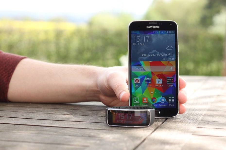 Grundsätzlich kann das Samsung Galaxy S5 im Test überzeugen, hat jedoch kleine Makel. (Foto: Johannes Schuba)