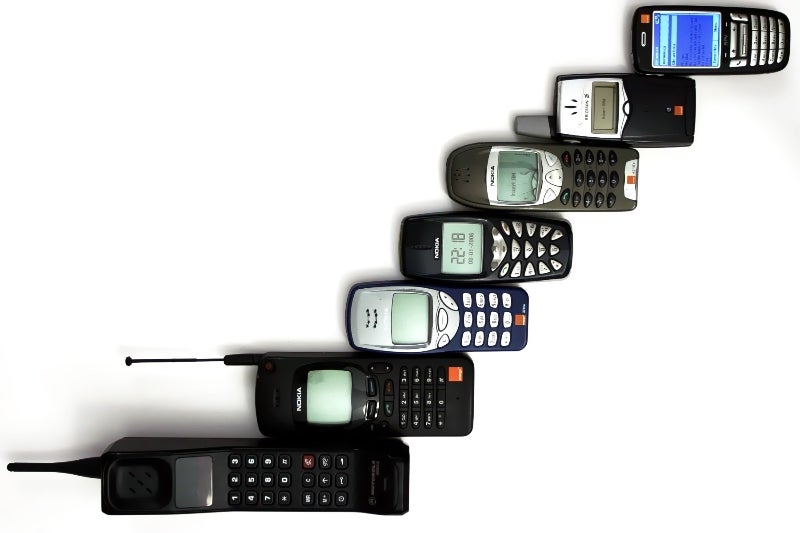 Handys – Mittlerweile von Smartphones verdrängt (Foto: By Anders (Own work) [Public domain], via Wikimedia Commons)