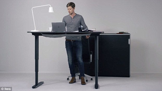 IKEA stellt Standing Desk vor: 7 gute Gründe für das Arbeiten im Stehen