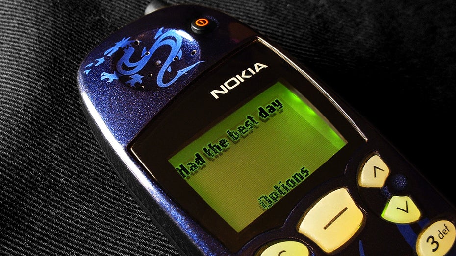 Nokia-Nostalgie: Deinen ersten Knochen vergisst du nie Nokia-Nostalgie: Deinen ersten Knochen vergisst du nie