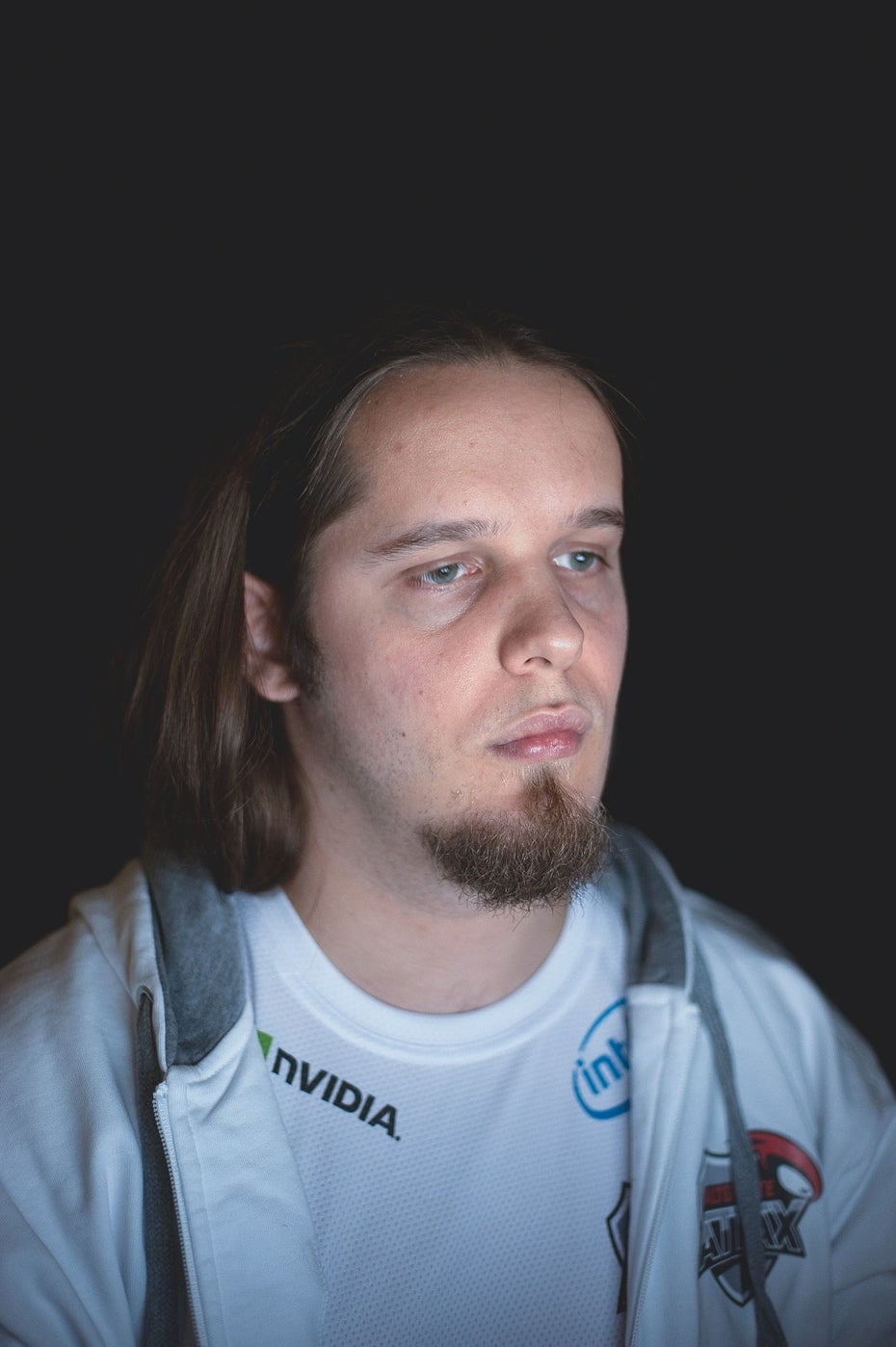 Volle Konzentration: Giacomo Thüs während einer Partie Starcraft II. (Foto: Thekla Ehling)