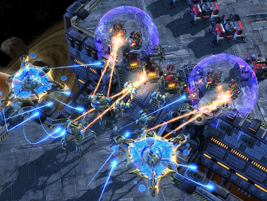 Screenshot aus Starcraft II: Bei dem Echtzeit-Strategiespiel für den PC kommt es auf Strategie und Schnelligkeit an. (Screenshot: Starcraft II)