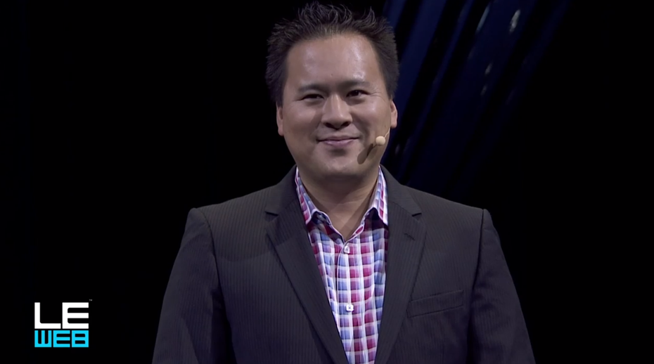 Jeremiah Owyang leitete das Panel über die Share-Economy mit einem Impulsvortrag ein ein. Owyang ist davon überzeugt, dass die Share-Economy unsere Wirtschaft maßgeblich verändern wird (Foto: LeWeb)