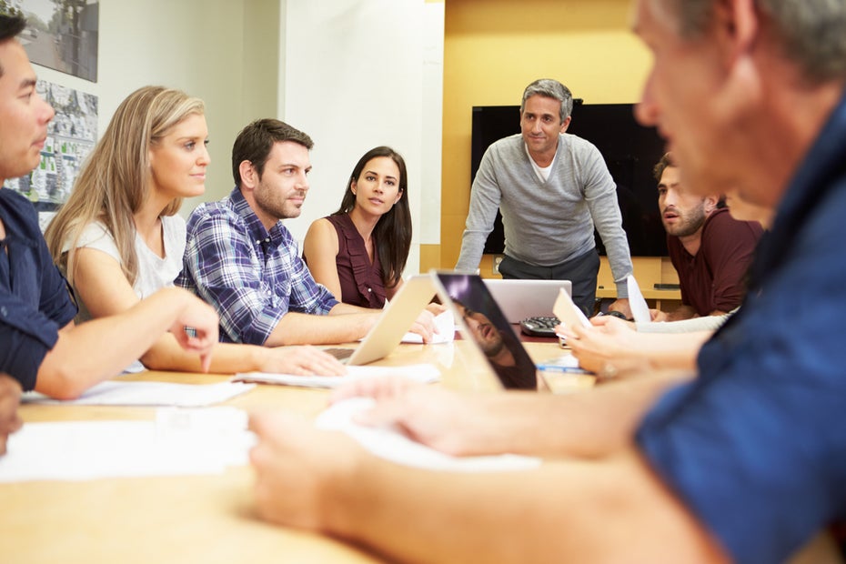 Das Marketing-Team denkt sich tolle Kampagnen aus. Und dann? Kommt die Rechtsabteilung. (Foto: Shutterstock / Monkey Business Images)