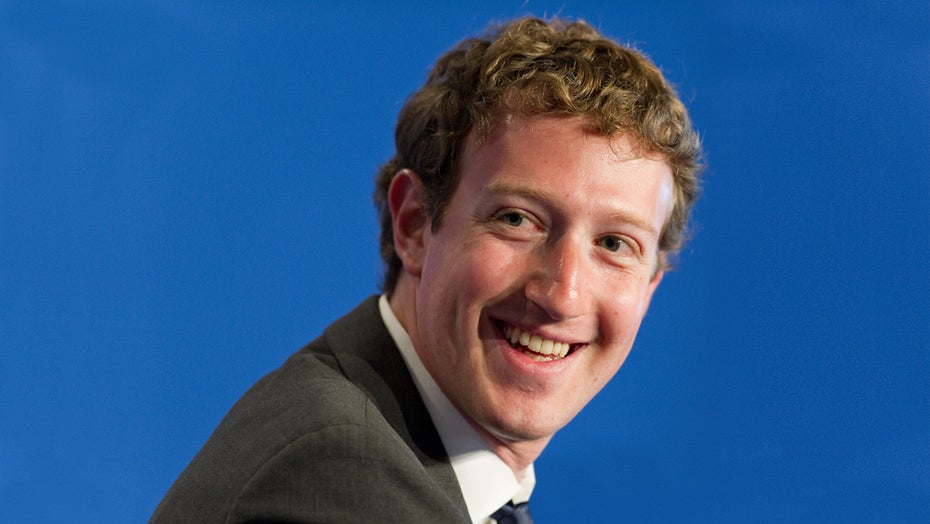 Mark Zuckerberg 2011 – da hatte er noch was zu lachen. (Foto: Frederic Legrand - COMEO / Shutterstock) Facebook will seinen Namen ändern – und uns offenbar für dumm verkaufen