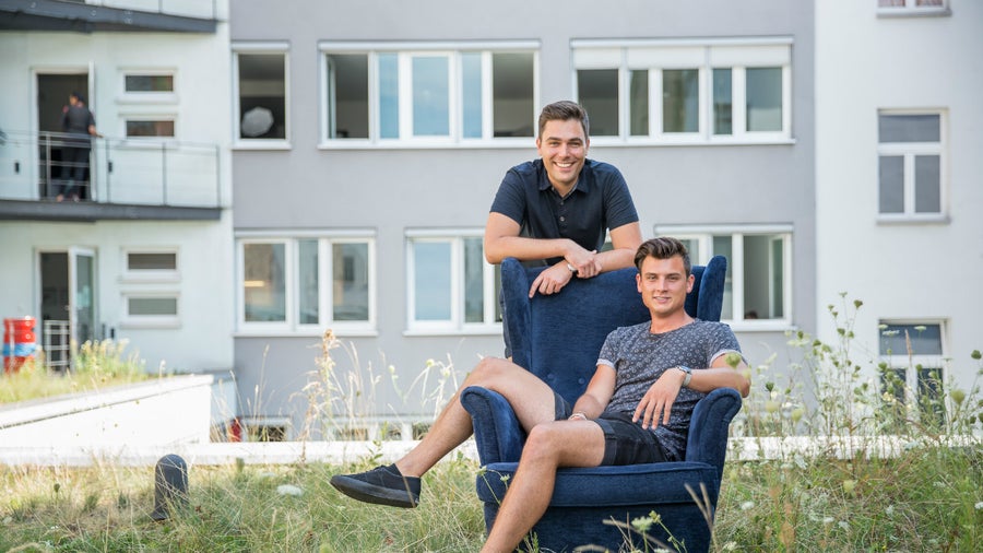 Zu Besuch beim IKEA der Zukunft: Wie 99chairs den E-Commerce umräumt Zu Besuch beim IKEA der Zukunft: Wie 99chairs den E-Commerce umräumt