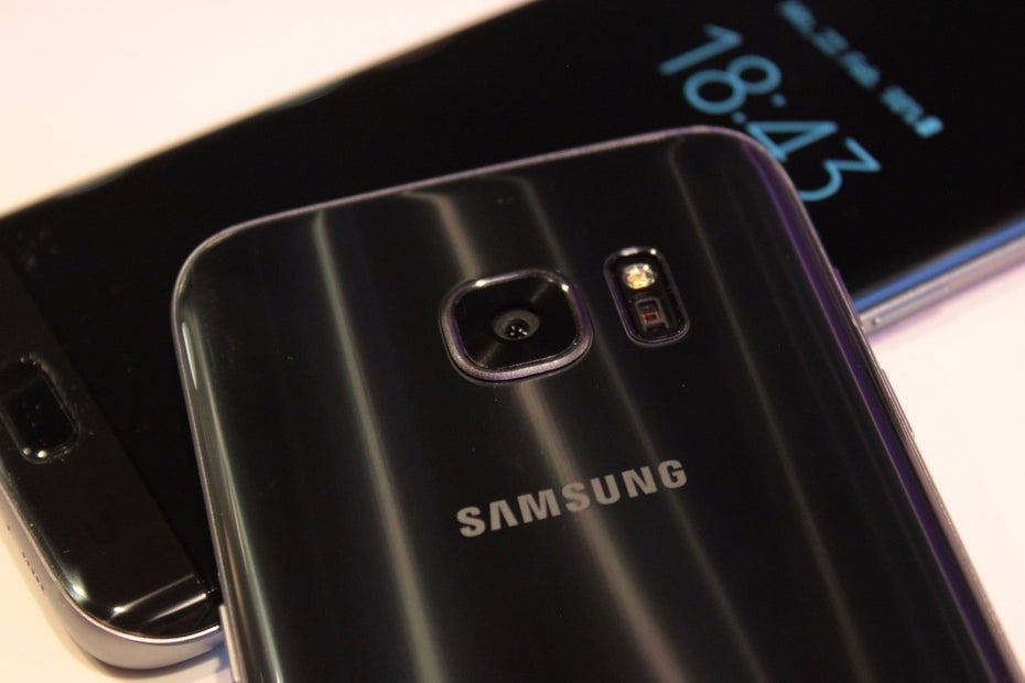 Die Kamera ragt nicht mehr aus dem Samsung Galaxy S7 und S7 edge heraus. (Foto: t3n)