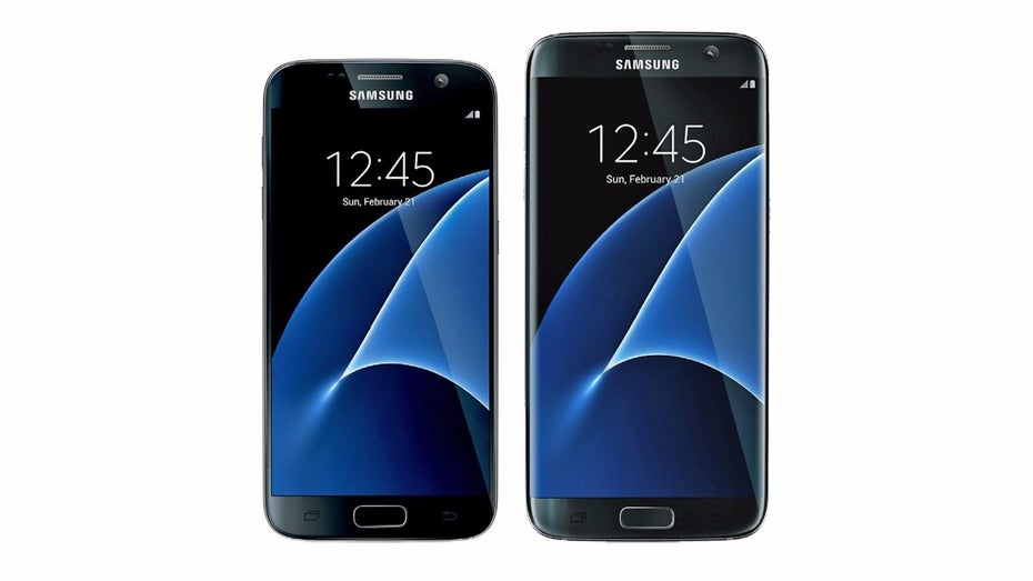 Samsung Galaxy S7 mit 5,1-Zoll-Display vs. Galaxy S7 edge mit 5,5-Zoll-Screen. (Bild: Samsung)
