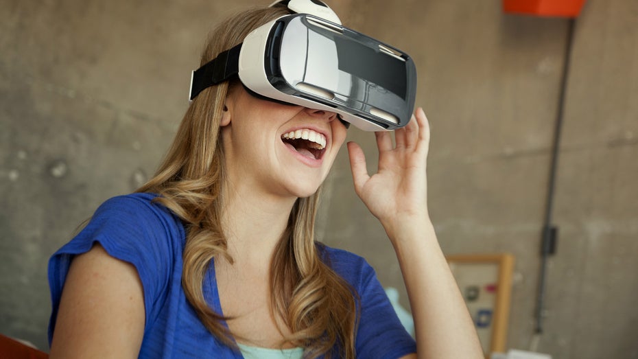 Überteuertes Spielzeug oder Next Big Thing? Welche Virtual-Reality-Brillen wir 2016 kaufen können und was sie kosten