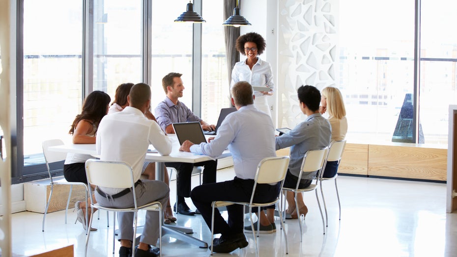 (Foto: Shutterstock) Der kleine Meeting-Guide: Mit diesen 7 Tipps werden Besprechungen so richtig effektiv