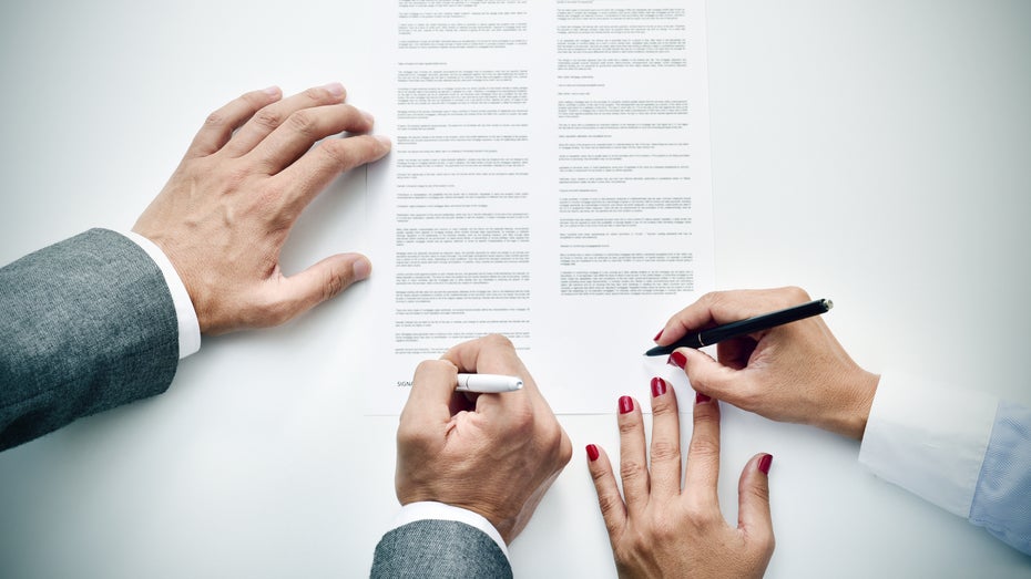 Dieses Papier ist Gold wert: Was Gründer über das Term-Sheet wissen müssen Dieses Papier ist Gold wert: Was Gründer über das Term-Sheet wissen müssen