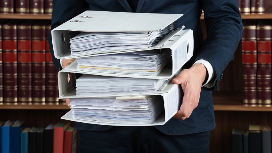 Schluss mit der Zettelwirtschaft: Kunden wollen Dokumente zunehmend digital Schluss mit der Zettelwirtschaft: Kunden wollen Dokumente zunehmend digital
