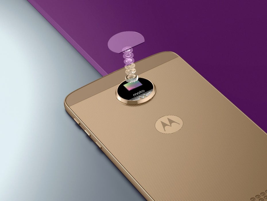 Die Hauptkamera besitzt einen 13-Megapixel-Sensor und OIS. (Bild: Lenovo)