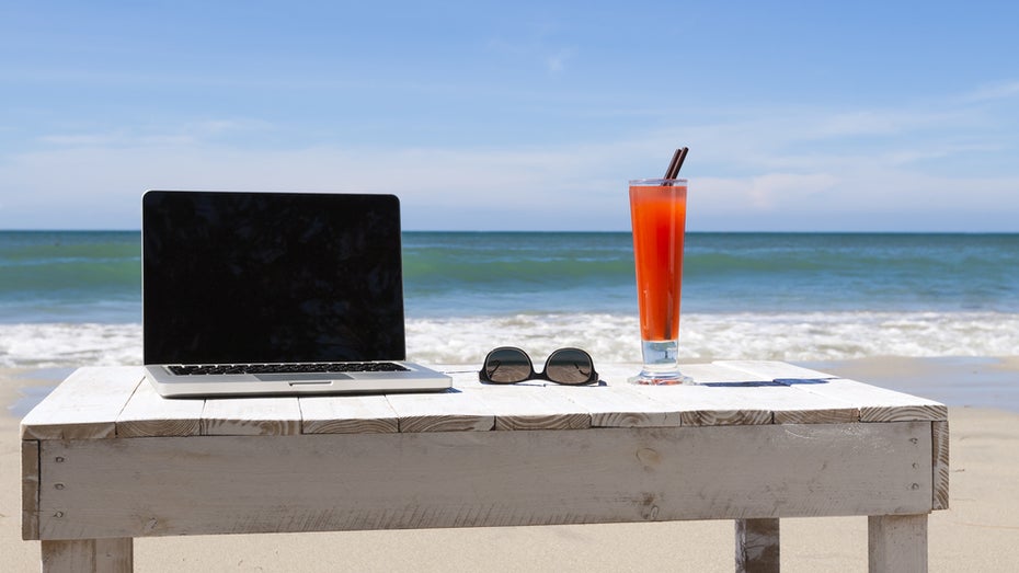(Foto: Shutterstock) Arbeiten, wo ihr wollt: Diese Plattformen vermitteln ortsunabhängige Jobs
