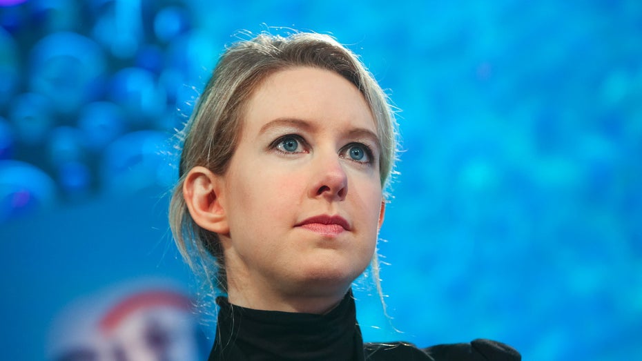 Theranos: Strafmaß für Bluttest-Unternehmerin Holmes erst im September