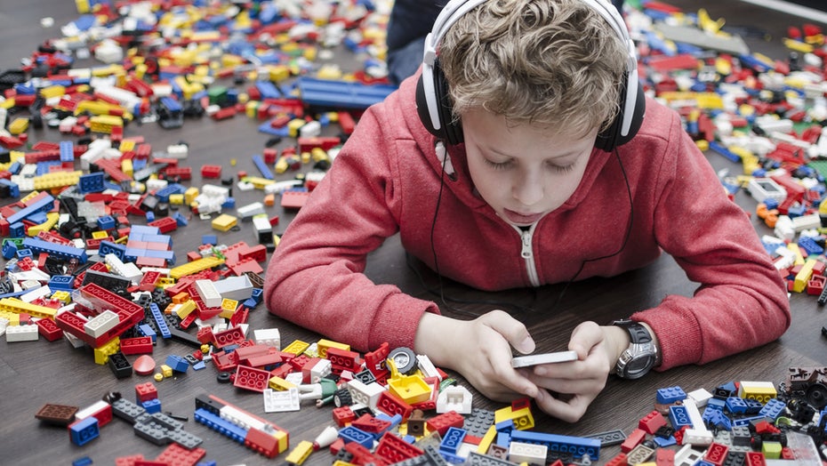Technikfeinde sind eine Gefahr für unsere Kinder – nicht Smartphones Technikfeinde sind eine Gefahr für unsere Kinder – nicht Smartphones