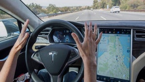 Gefährlicher Irrglaube: Fahrer vertrauen Teslas Autopilot zu sehr