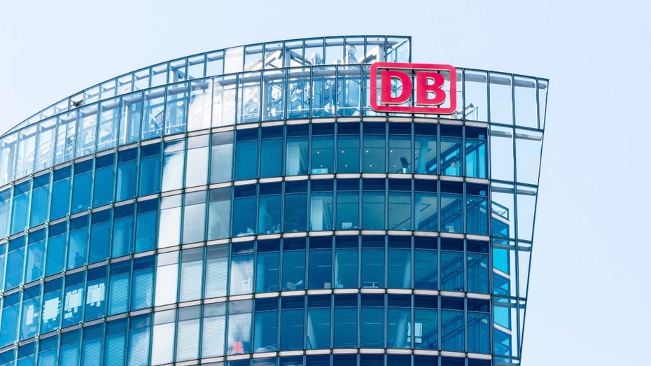 DB-Vorstand Jeschke: „Unsere Systeme sind am Anschlag” DB-Vorstand Jeschke: „Unsere Systeme sind am Anschlag”