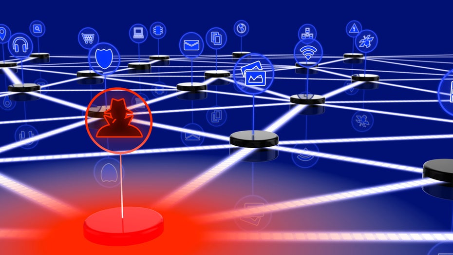 Ein Hacker hat IP-Adressen und Zugangsdaten für mehrere Hunderttausend Server, Router und IoT-Geräte ins Internet gestellt. (Illustration: Shutterstock) Server, Router und IoT in Gefahr! 500.000 Zugangsdaten geleaked