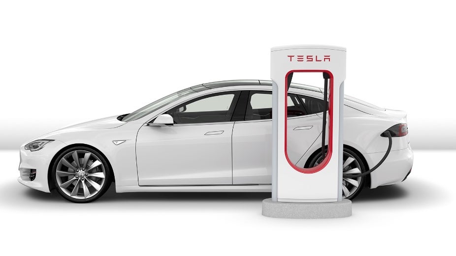 Bitcoin-Mining: Dieser Tesla-Fahrer schürft mit Gratis-Strom aus dem Supercharger