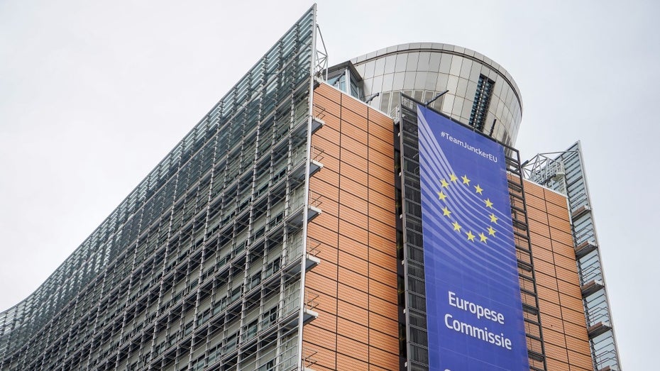 (Foto: dpa) EU-Kommission nimmt sich Apple vor: 2 Kartellverfahren gestartet