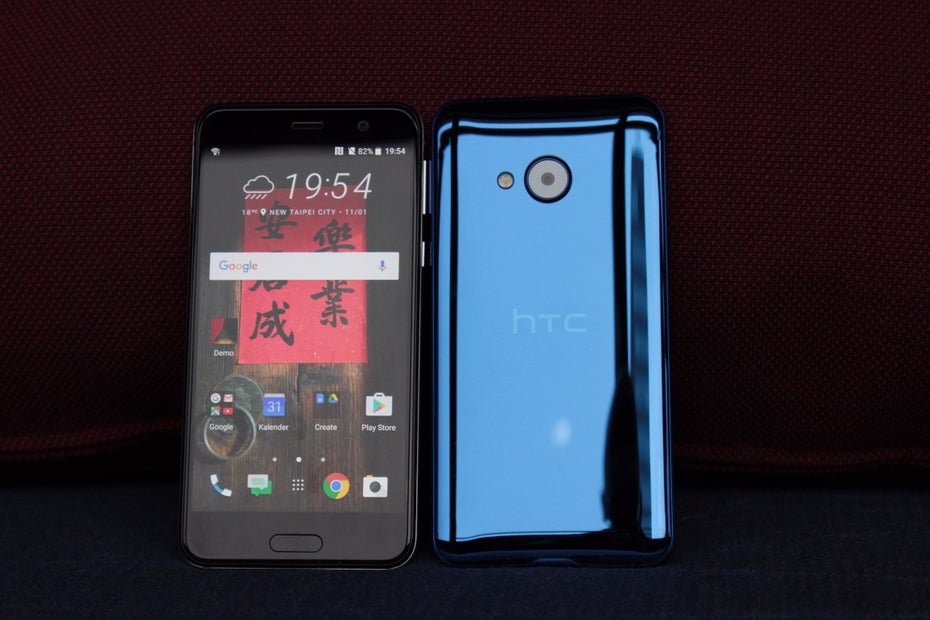 Das HTC U Play ist recht schick, durch das vorinstallierte Android 6.0 ist es leider nicht auf dem aktuellen Stand. (Foto: t3n)