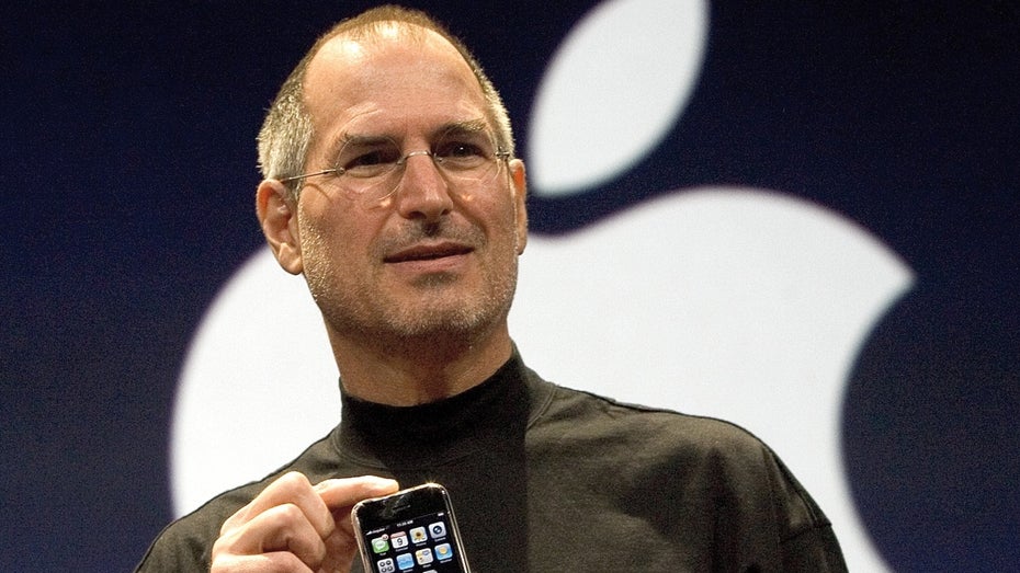 Erinnerung an Steve Jobs: Warum der Apple-Chef ein iPhone auf den Boden warf