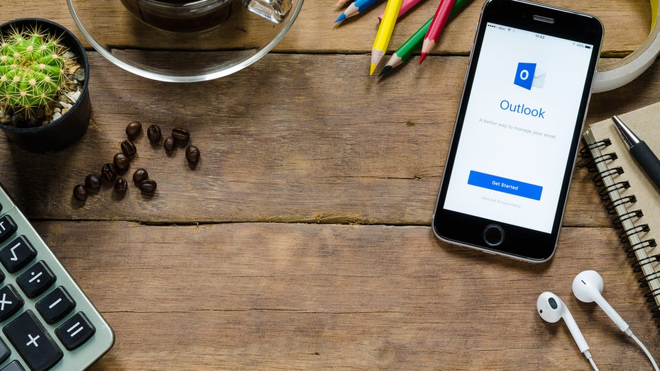 (Foto: Shutterstock/Maxx Satori) Microsoft: Outlook.com wird zu Progressive-Web-App