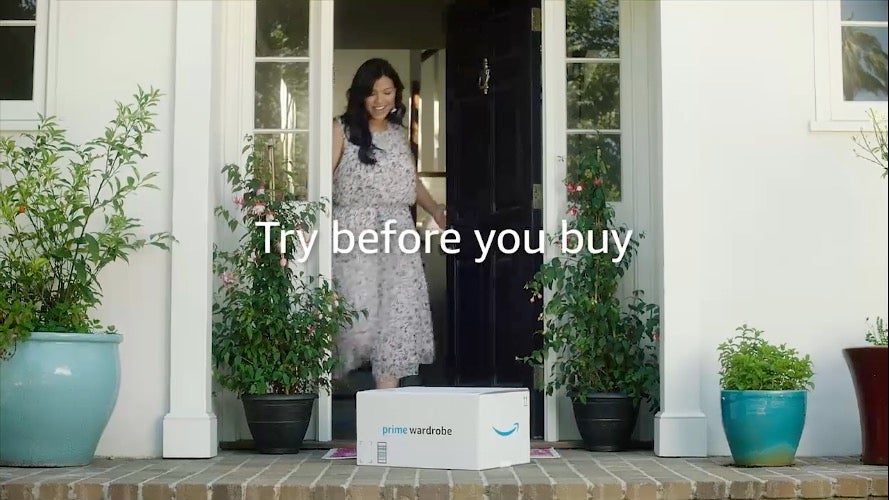 Das neue Programm von Amazon, Prime Wardrobe,könnte die Fashionbranche in Schwierigkeiten bringen. (Screenshot: Amazon) Wieso Amazon-Prime-Wardrobe das Potential hat, die ganze Fashionbranche zu erschüttern