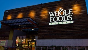 Amazon kauft Whole Foods: Die Geschichte hinter dem Deal und die Zukunft der Supermarkt-Kette