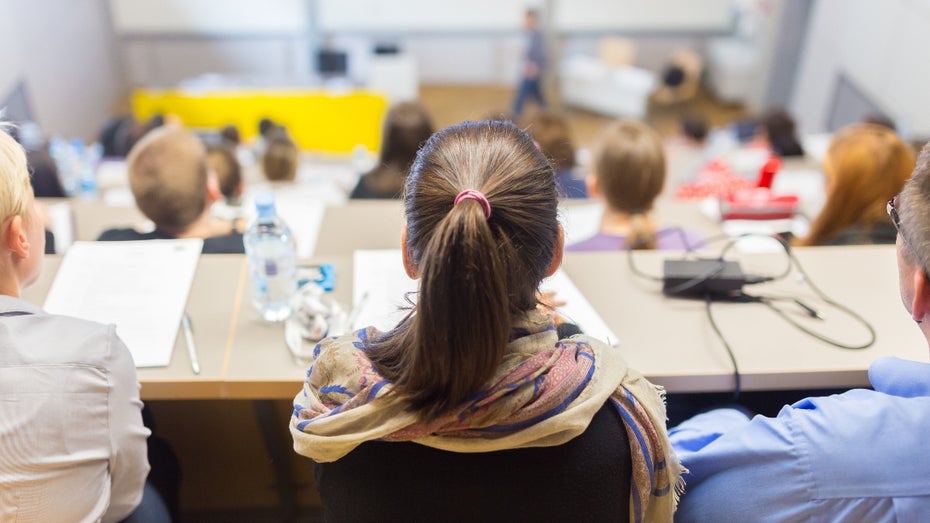 Keine Vorlesungen, keine Klausuren! In Deutschland gibt es jetzt ein Startup-Studium Keine Vorlesungen, keine Klausuren! In Deutschland gibt es jetzt ein Startup-Studium